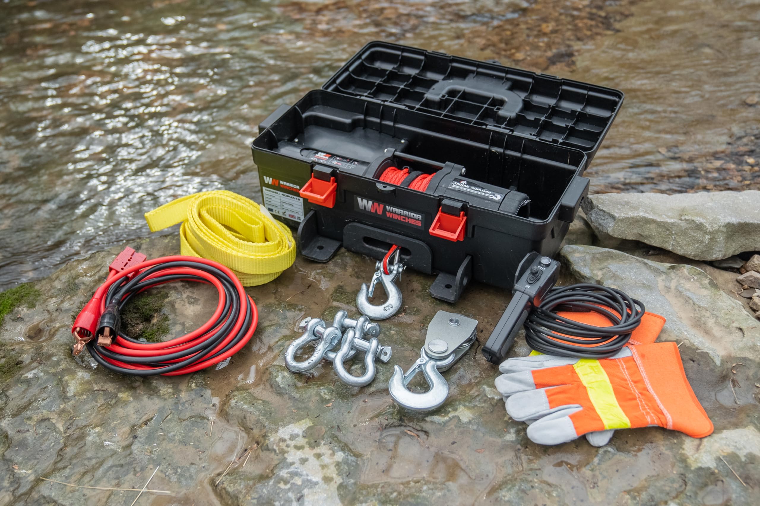 Warrior Trojan 4000lb Portable 12v Electric Winch with Synthetic Rope