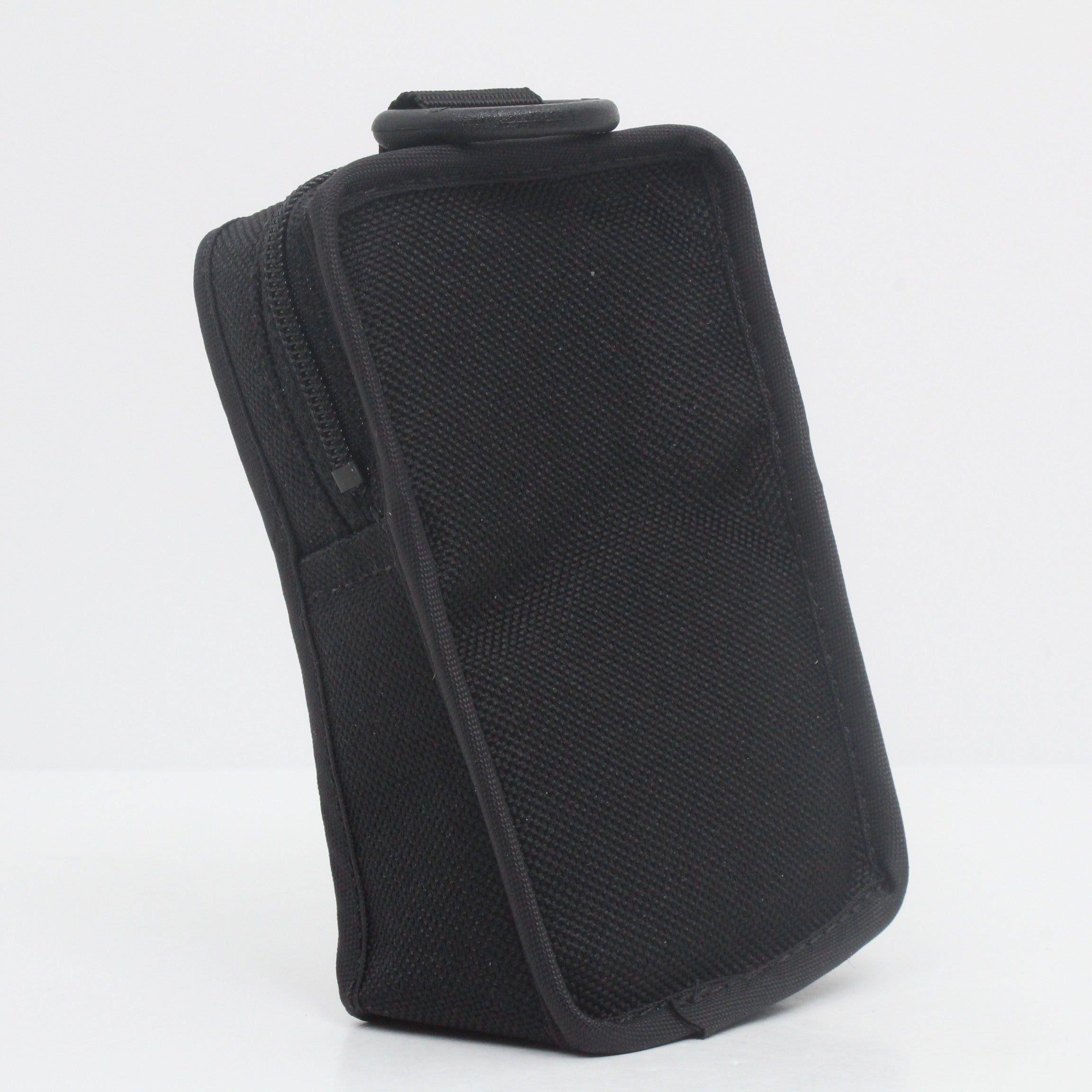 Lodar AC9805 fabric case zip closure detail showing quality zipper